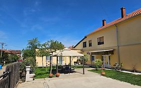 Apartments Kuca Aleksic