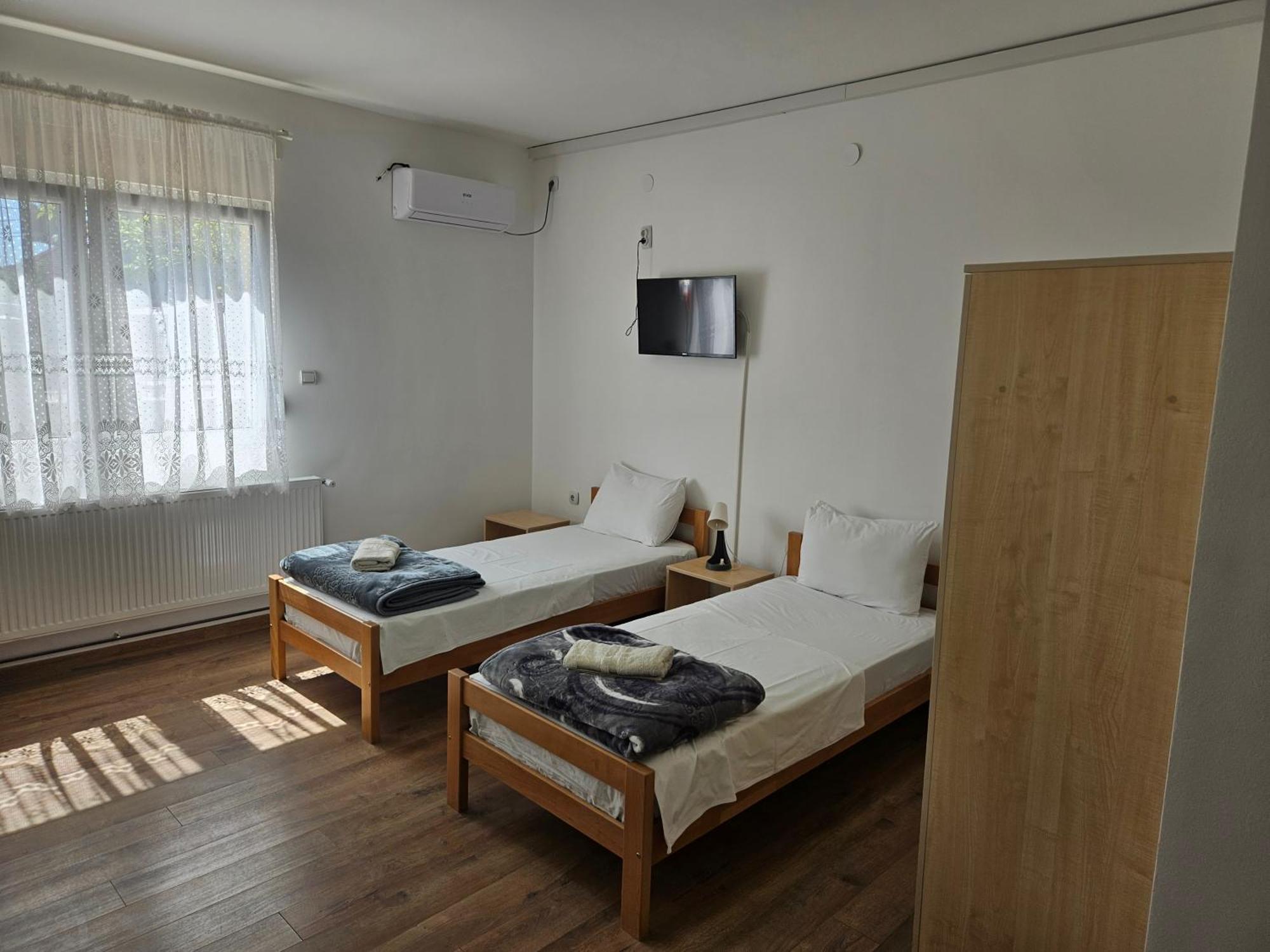 Apartments Kuca Aleksic Ni Exterior foto