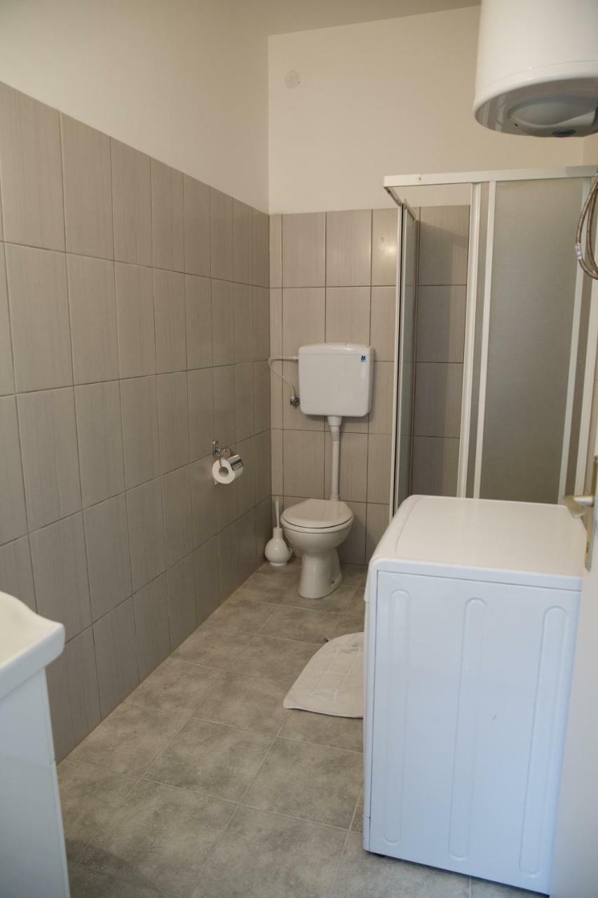 Apartments Kuca Aleksic Ni Exterior foto